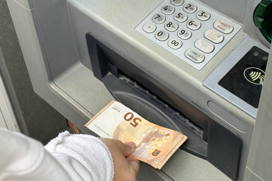 avoid financial traps